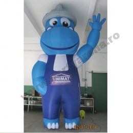 mascota-albastra-hipopotam-5
