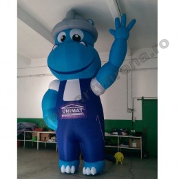 mascota-albastra-hipopotam-8
